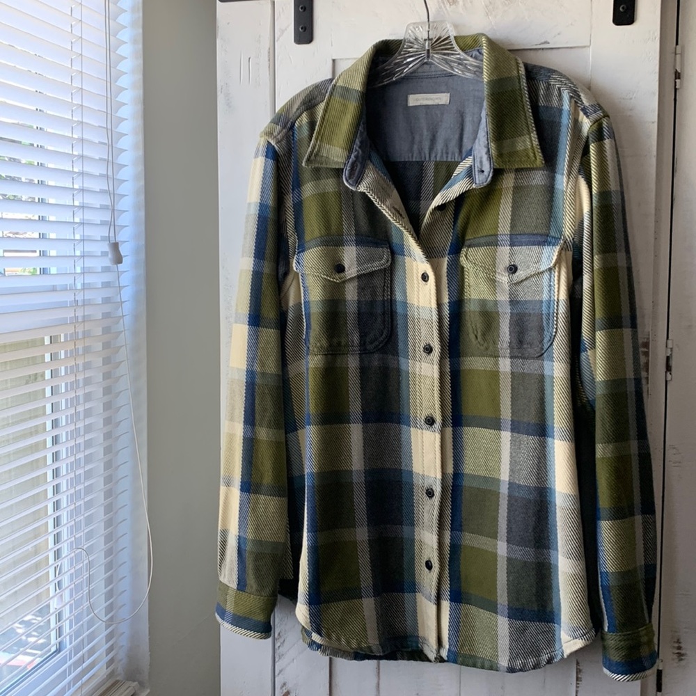 Outerknown Women’s Blanket Shirt